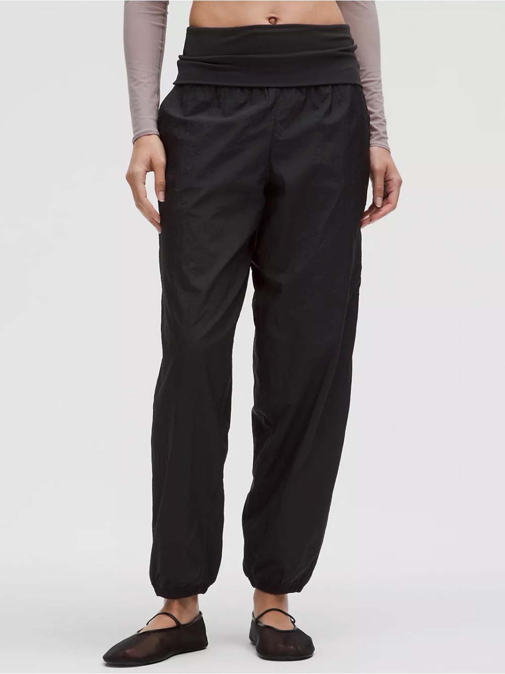 Lululemon Athletica Black Fold-Over Waist Jogger Pants Size Medium